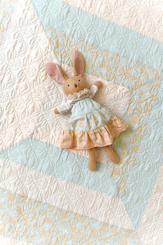 Duval-Suzy-Quilt-Quilt-2-fabric-collection-suzy-quilts