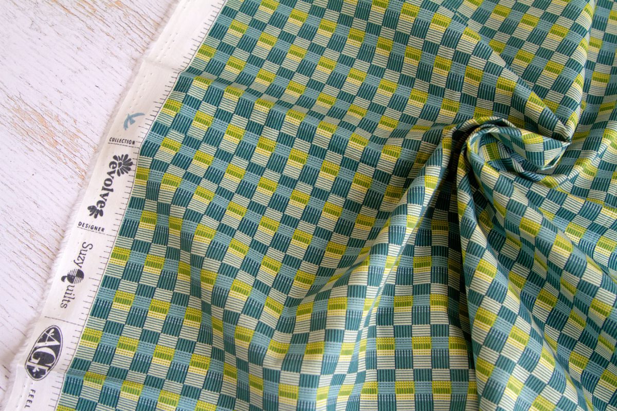 Evolve-Fabric-8-fabric-collection-suzy-quilts