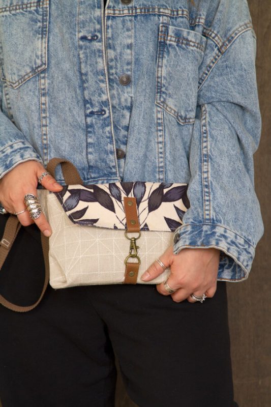 Haven-Shoulder-Bag-1-fabric-collection-amysinibaldi