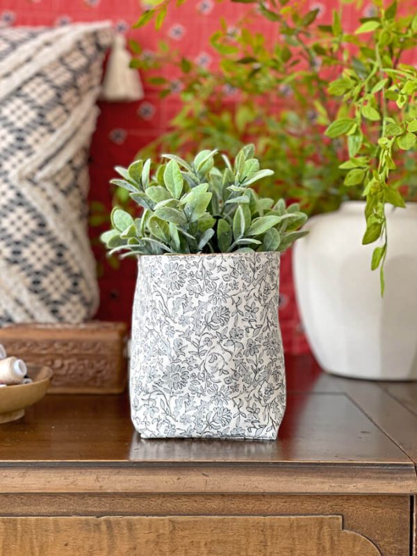 Kindred-Sharon-Holland-Handy-Baskets-2-fabric-collection-sharon-holland