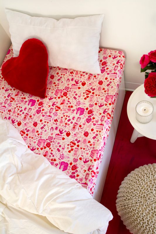 Love-Struck-Bedding-2