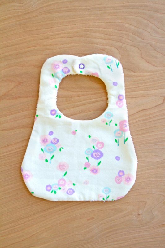 Lullabee-Bib-fabric-collection-patty-basemi