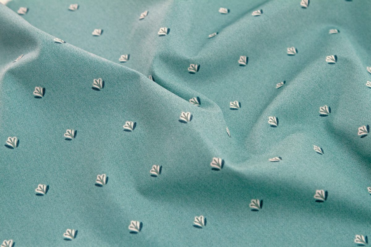 Maven-Fabric-13-fabric-collection-maureen-cracknell