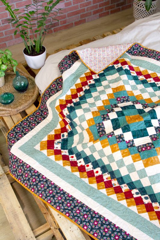 Maven-Free-Quilt-2-fabric-collection-maureen-cracknell