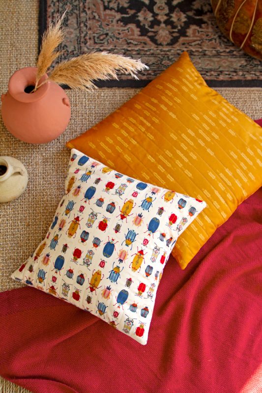 Maven-Pillows-1-fabric-collection-maureen-cracknell