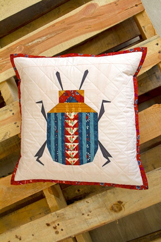 Maven-Pillows-2-4-fabric-collection-maureen-cracknell