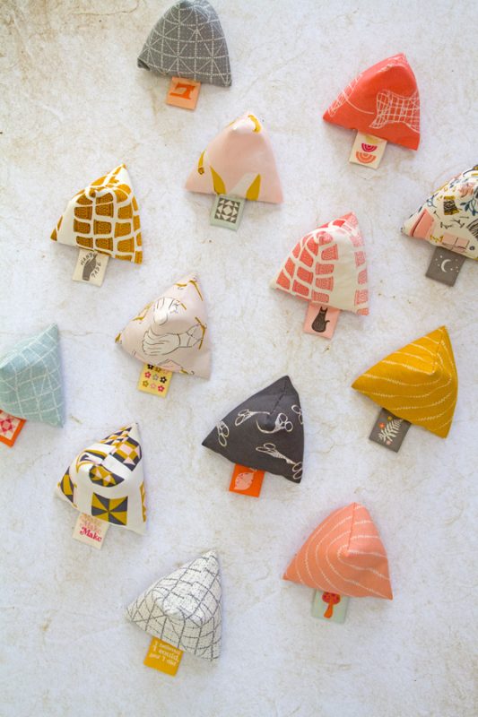 #Sew-Obsessed-Fabric-Weights-1
