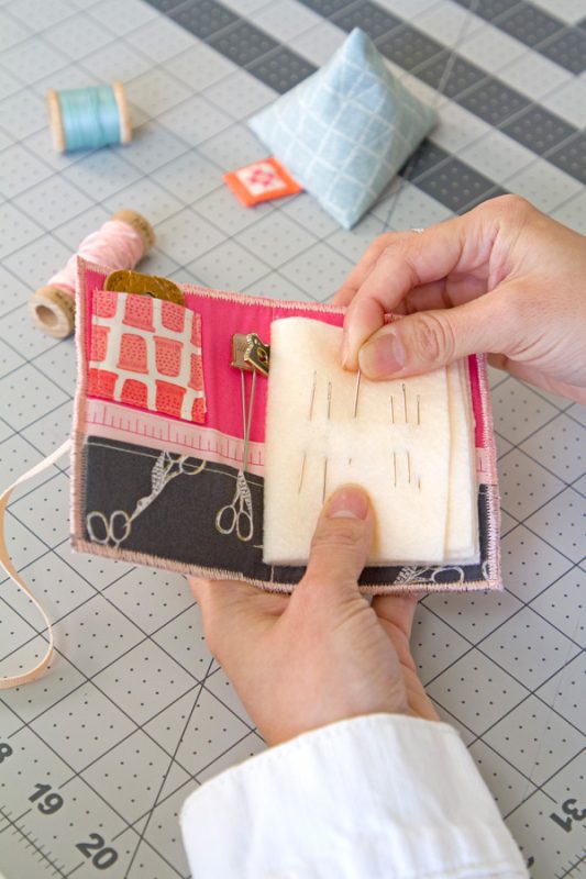 #Sew-Obsessed-Needle-Book-1