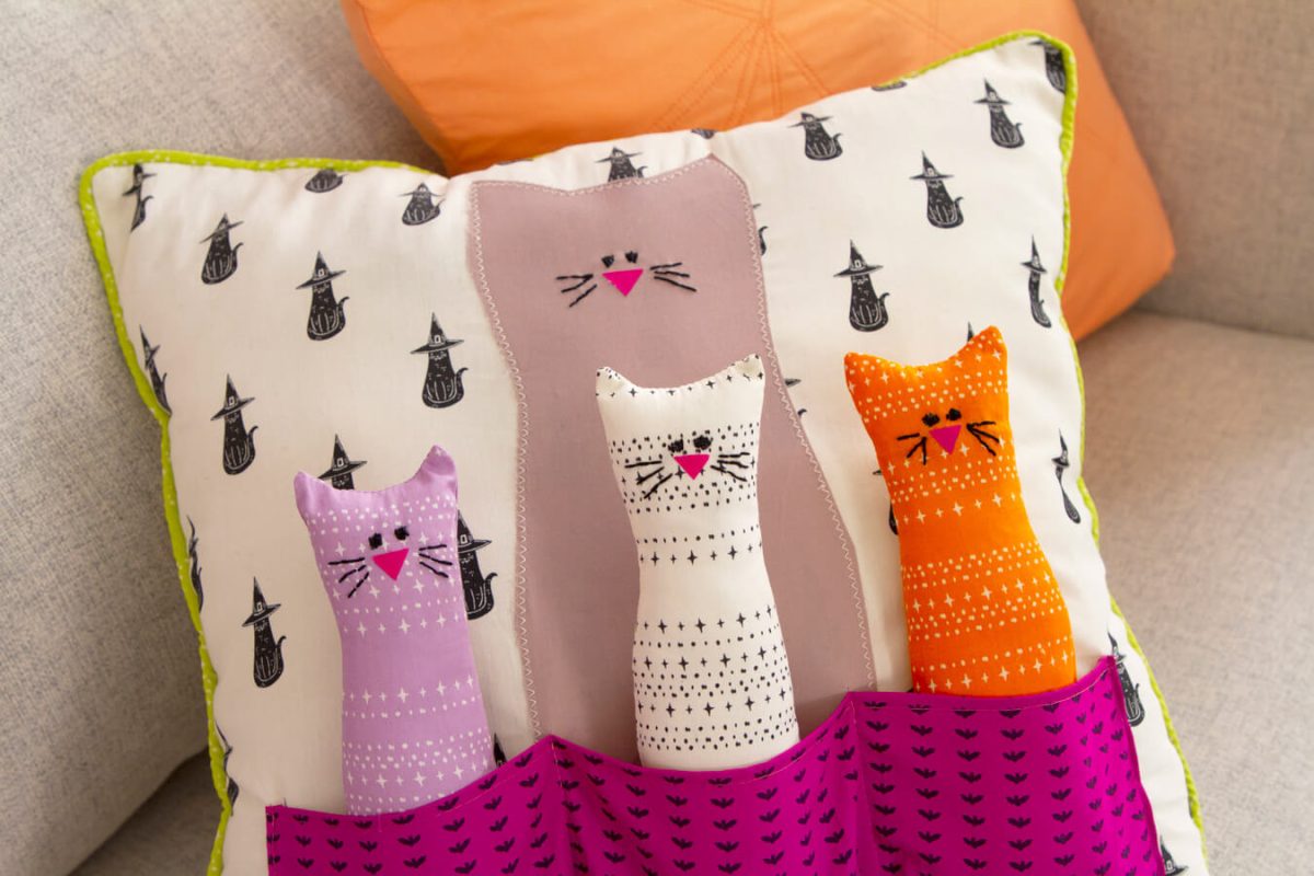 Spooky-Witchy-Cat-Pillow-Garland-7-fabric-collection-agfstudio