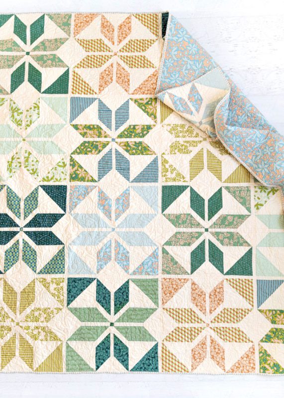 Suzy-Holiday-Party-2-fabric-collection-suzy-quilts