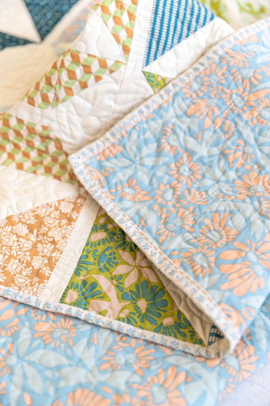 Suzy-Holiday-Party-3-fabric-collection-suzy-quilts