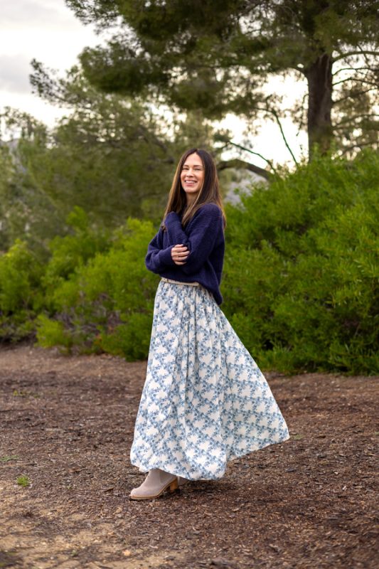 The-Flower-Fields-Alexis-wright-1-fabric-collection-maureen-cracknell
