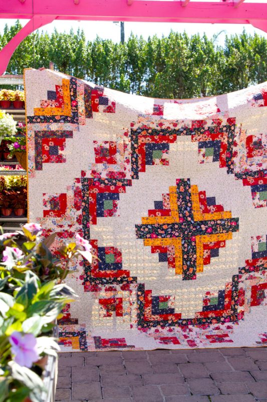 The-Flower-Fields-Free-Quilt-2-fabric-collection-maureen-cracknell