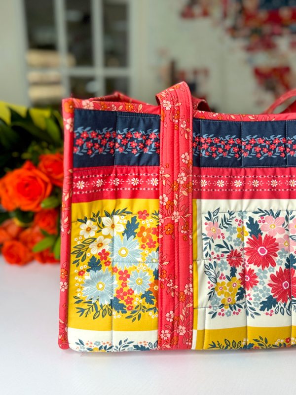 The-Flower-Fields-Vivian-4-fabric-collection-maureen-cracknell