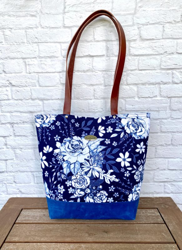 True-Blue-Dorothy-tote-fabric-collection-maureen-cracknell