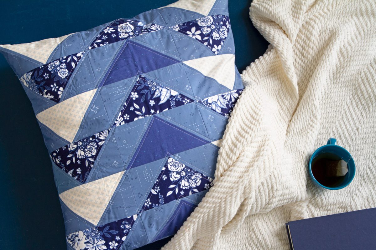 True-Blue-Pillow-2-1-fabric-collection-maureen-cracknell